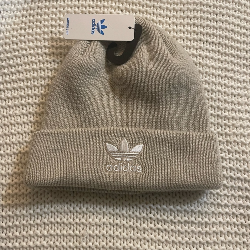 Woman’s sand color addidas winter beanie- new with tags